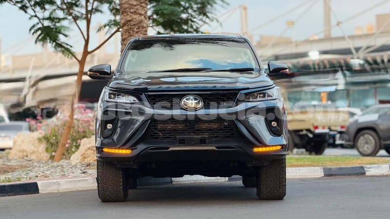 Big with watermark toyota fortuner anse la raye import dubai 4362