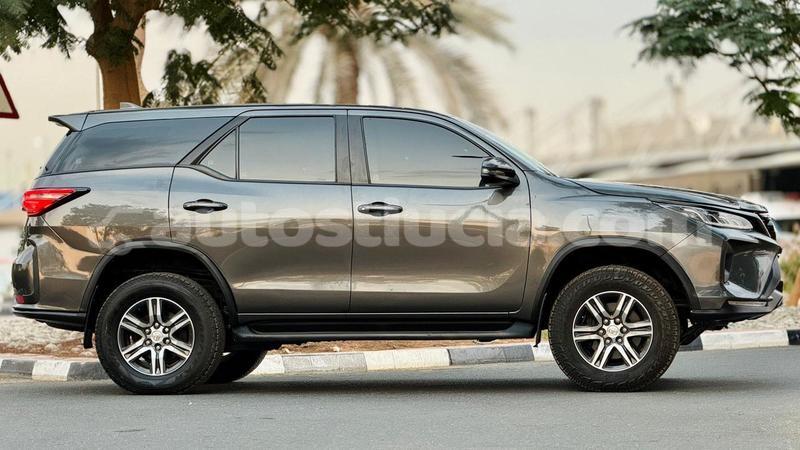Big with watermark toyota fortuner anse la raye import dubai 4362