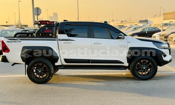 Acheter Occasion Voiture Toyota Hilux Blanc à Import - Dubai, Anse-la-Raye Acheter Occasion Voiture Toyota Hilux Blanc à Import - Dubai, Anse-la-Raye