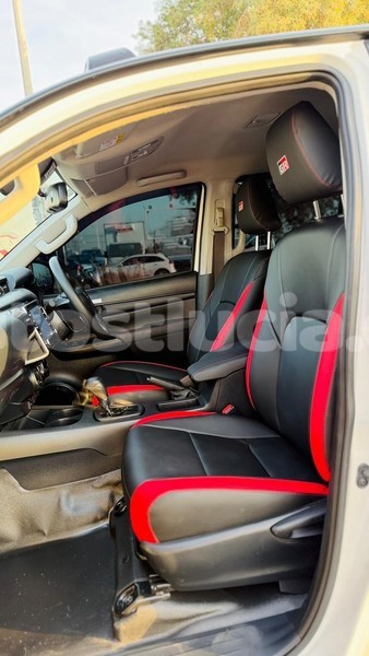Big with watermark toyota hilux anse la raye import dubai 4364