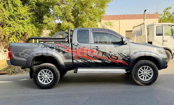 Buy Used Toyota Hilux Other Car in Import - Dubai in Anse-la-Raye Buy Used Toyota Hilux Other Car in Import - Dubai in Anse-la-Raye