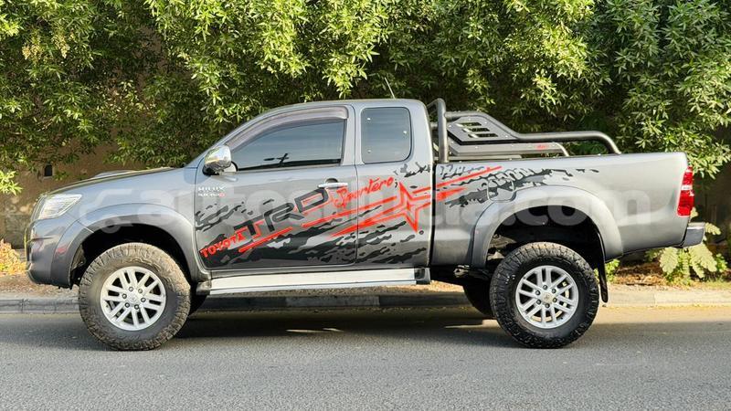 Big with watermark toyota hilux anse la raye import dubai 4363