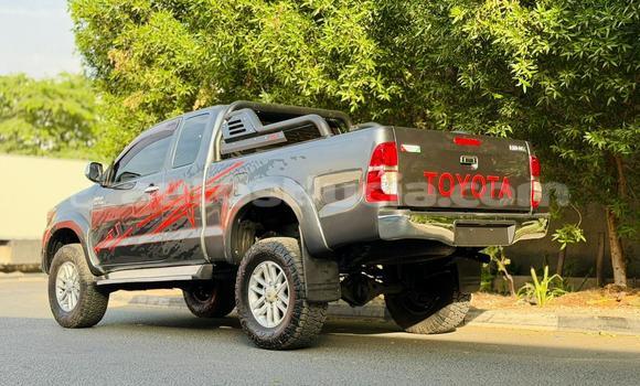 Buy Used Toyota Hilux Other Car in Import - Dubai in Anse-la-Raye Buy Used Toyota Hilux Other Car in Import - Dubai in Anse-la-Raye