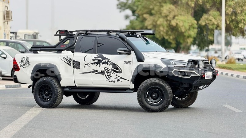Big with watermark toyota hilux anse la raye import dubai 4365