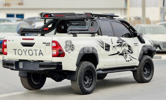 Acheter Occasion Voiture Toyota Hilux Blanc à Import - Dubai, Anse-la-Raye Acheter Occasion Voiture Toyota Hilux Blanc à Import - Dubai, Anse-la-Raye