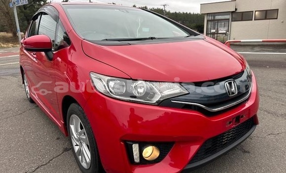 Buy Used Honda FIT Red Car in Castries in Castries Buy Used Honda FIT Red Car in Castries in Castries