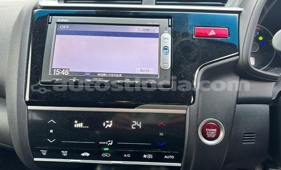 Buy Used Honda FIT Red Car in Castries in Castries Buy Used Honda FIT Red Car in Castries in Castries