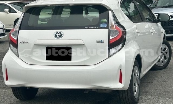 Buy Used Toyota Aqua White Car in Soufriere in Soufriere Buy Used Toyota Aqua White Car in Soufriere in Soufriere