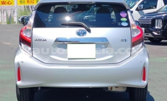 Buy Used Toyota Aqua Silver Car in Laborie in Laborie Buy Used Toyota Aqua Silver Car in Laborie in Laborie