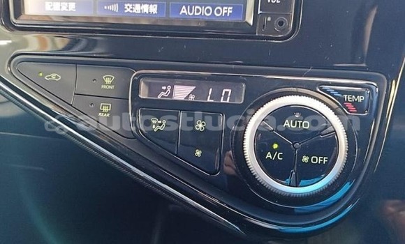 Buy Used Toyota Aqua Silver Car in Laborie in Laborie Buy Used Toyota Aqua Silver Car in Laborie in Laborie