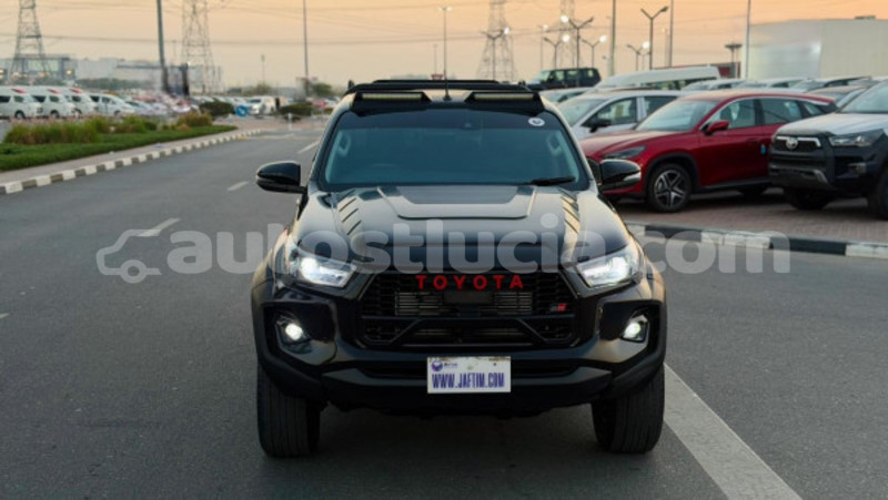 Big with watermark toyota hilux anse la raye import dubai 4369