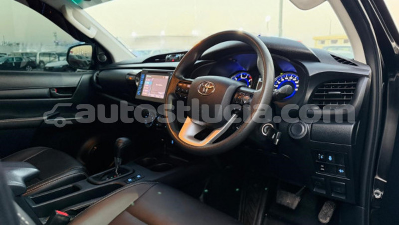 Big with watermark toyota hilux anse la raye import dubai 4369