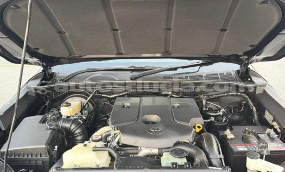 Acheter Occasion Voiture Toyota Hilux Noir à Import - Dubai, Anse-la-Raye Acheter Occasion Voiture Toyota Hilux Noir à Import - Dubai, Anse-la-Raye