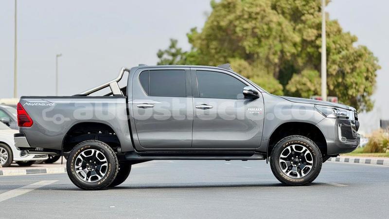 Big with watermark toyota hilux anse la raye import dubai 4370