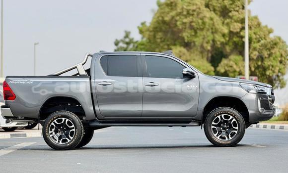 Buy Used Toyota Hilux Other Car in Import - Dubai in Anse-la-Raye Buy Used Toyota Hilux Other Car in Import - Dubai in Anse-la-Raye