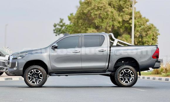 Buy Used Toyota Hilux Other Car in Import - Dubai in Anse-la-Raye Buy Used Toyota Hilux Other Car in Import - Dubai in Anse-la-Raye