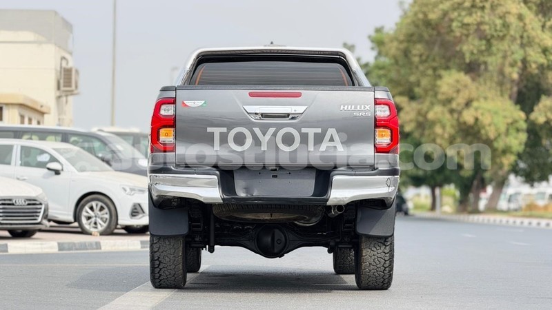 Big with watermark toyota hilux anse la raye import dubai 4370