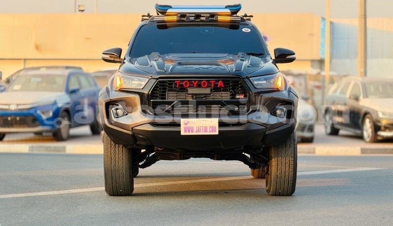 Big with watermark toyota hilux anse la raye import dubai 4372