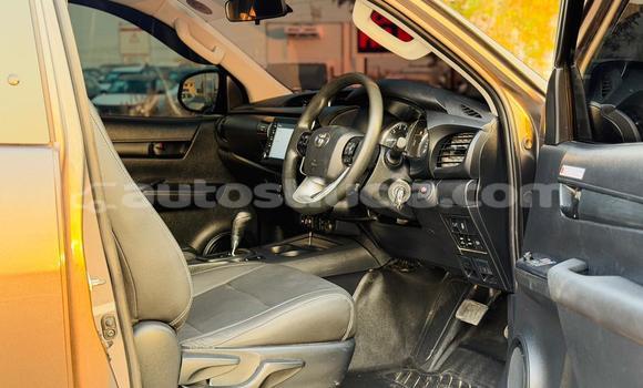 Buy Used Toyota Hilux Other Car in Import - Dubai in Anse-la-Raye Buy Used Toyota Hilux Other Car in Import - Dubai in Anse-la-Raye
