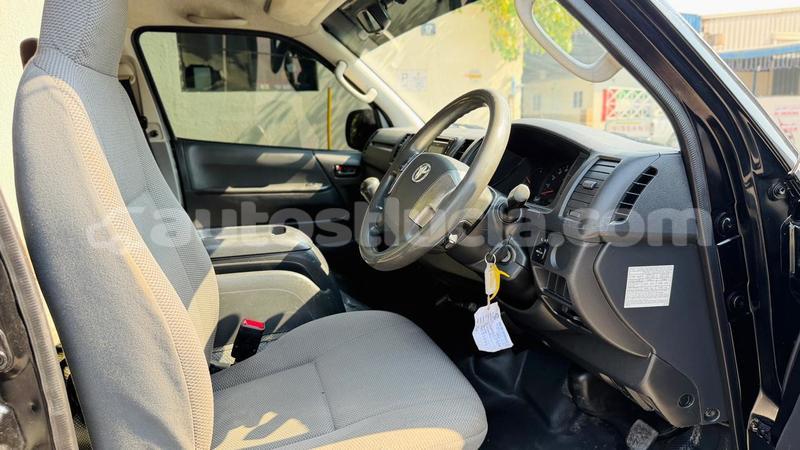 Big with watermark toyota hiace anse la raye import dubai 4373