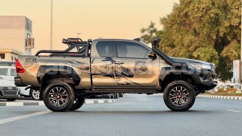 Big with watermark toyota hilux anse la raye import dubai 4376