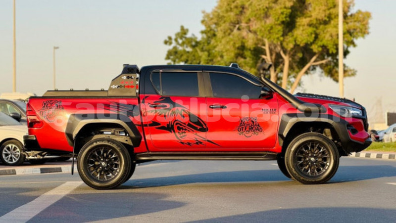 Big with watermark toyota hilux anse la raye import dubai 4384