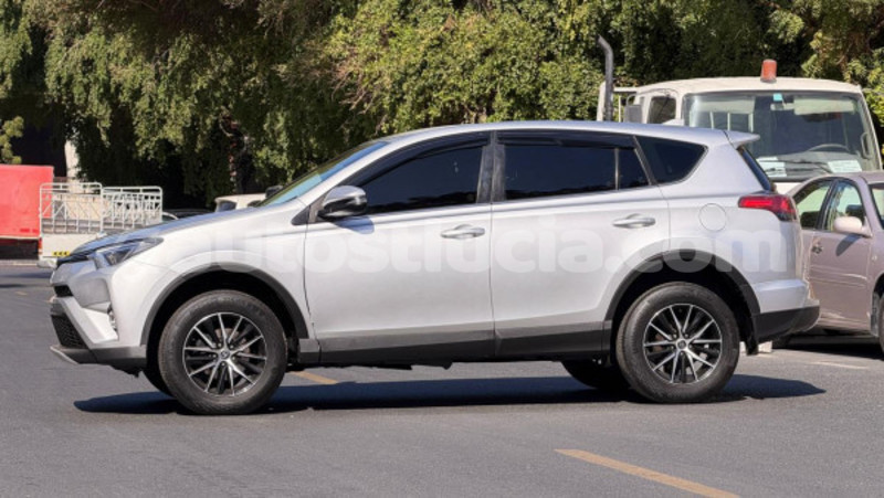 Big with watermark toyota rav4 anse la raye import dubai 4385