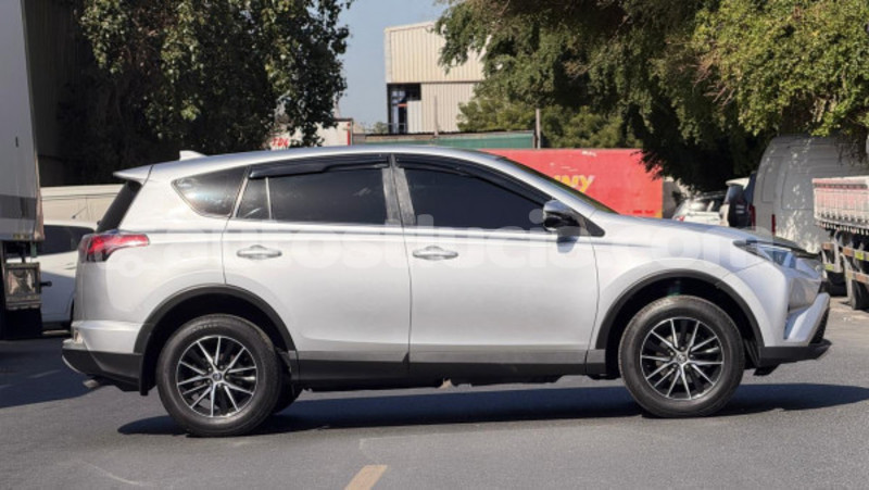 Big with watermark toyota rav4 anse la raye import dubai 4385