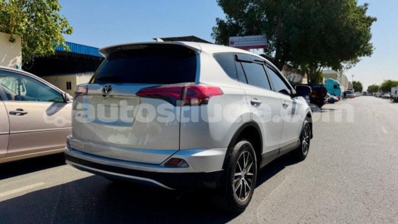 Big with watermark toyota rav4 anse la raye import dubai 4385