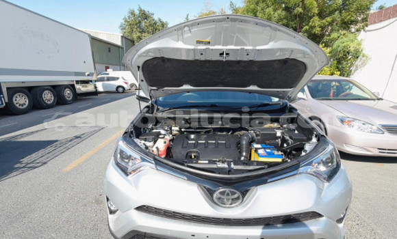 Acheter Occasion Voiture Toyota RAV4 Gris à Import - Dubai, Anse-la-Raye Acheter Occasion Voiture Toyota RAV4 Gris à Import - Dubai, Anse-la-Raye