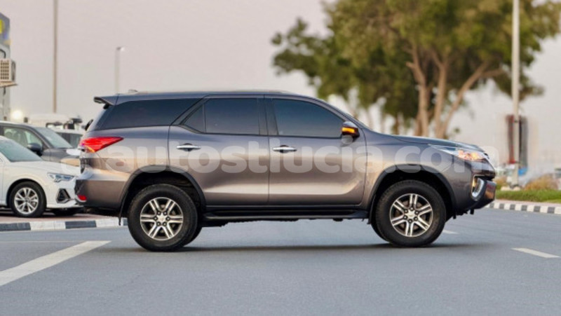 Big with watermark toyota fortuner anse la raye import dubai 4387