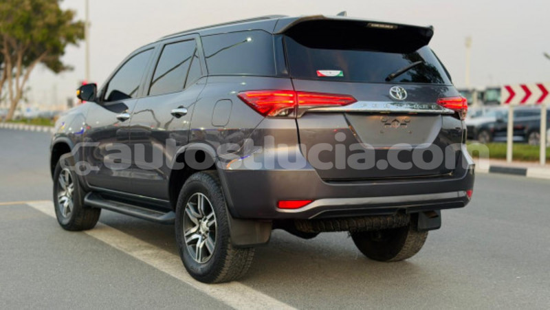 Big with watermark toyota fortuner anse la raye import dubai 4387