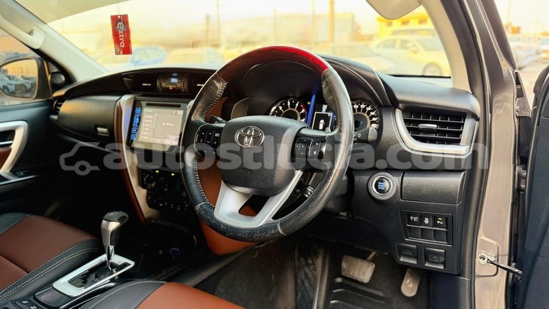 Big with watermark toyota fortuner anse la raye import dubai 4388