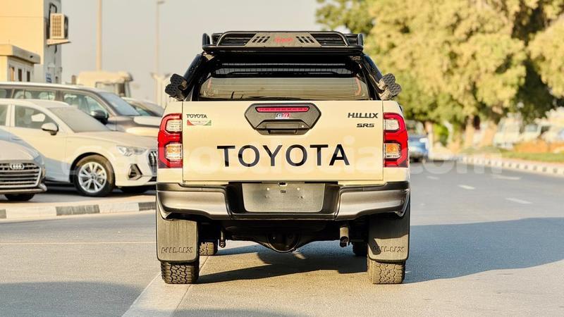 Big with watermark toyota hilux anse la raye import dubai 4389