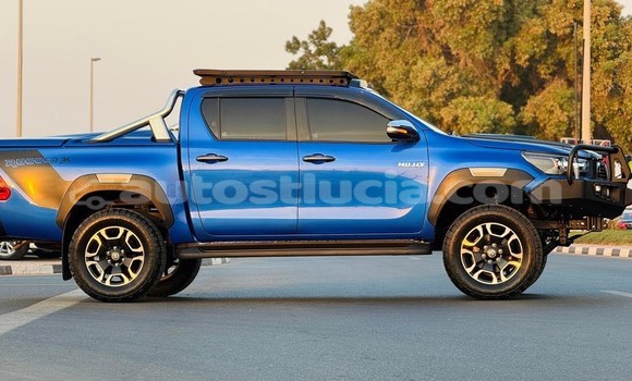 Acheter Occasion Voiture Toyota Hilux Bleu à Import - Dubai, Anse-la-Raye Acheter Occasion Voiture Toyota Hilux Bleu à Import - Dubai, Anse-la-Raye