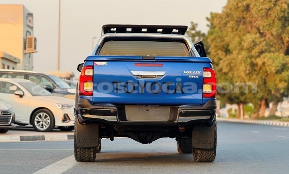 Acheter Occasion Voiture Toyota Hilux Bleu à Import - Dubai, Anse-la-Raye Acheter Occasion Voiture Toyota Hilux Bleu à Import - Dubai, Anse-la-Raye