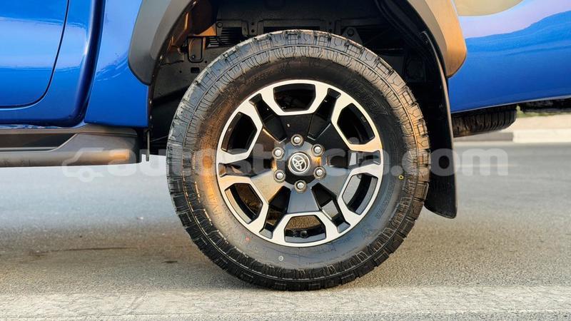 Big with watermark toyota hilux anse la raye import dubai 4390