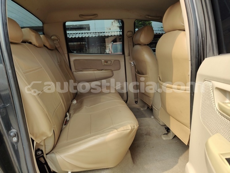 Big with watermark toyota hiluxe vigo canaries canaries 4392