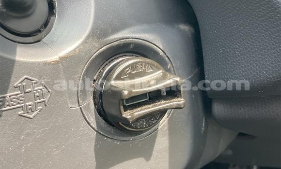 Acheter Occasion Voiture Toyota Hilux Blanc à Castries, Castries Acheter Occasion Voiture Toyota Hilux Blanc à Castries, Castries