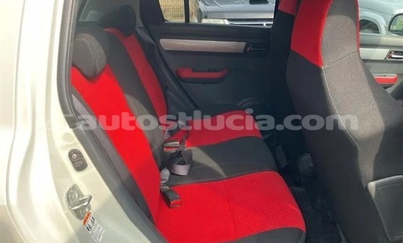 Acheter Occasion Voiture Toyota Hilux Blanc à Castries, Castries Acheter Occasion Voiture Toyota Hilux Blanc à Castries, Castries