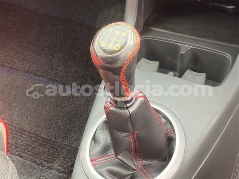 Big with watermark toyota hilux castries castries 4393