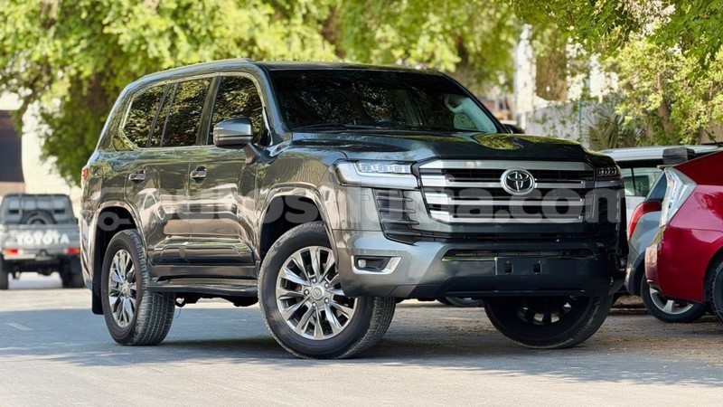 Big with watermark toyota land cruiser anse la raye import dubai 4394