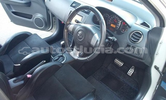 Buy Used Suzuki Swift White Car in Choiseul in Choiseul Buy Used Suzuki Swift White Car in Choiseul in Choiseul