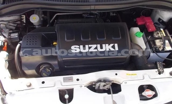 Buy Used Suzuki Swift White Car in Choiseul in Choiseul Buy Used Suzuki Swift White Car in Choiseul in Choiseul