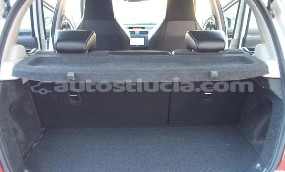 Buy Used Suzuki Swift White Car in Choiseul in Choiseul Buy Used Suzuki Swift White Car in Choiseul in Choiseul
