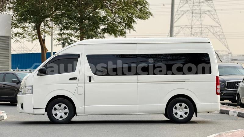 Big with watermark toyota hiace anse la raye import dubai 4399