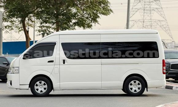 Acheter Occasion Voiture Toyota Hiace Blanc à Import - Dubai, Anse-la-Raye Acheter Occasion Voiture Toyota Hiace Blanc à Import - Dubai, Anse-la-Raye