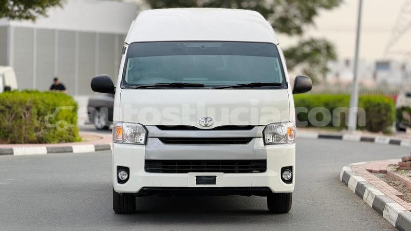 Big with watermark toyota hiace anse la raye import dubai 4399