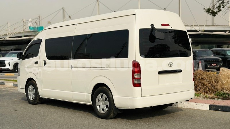 Big with watermark toyota hiace anse la raye import dubai 4399