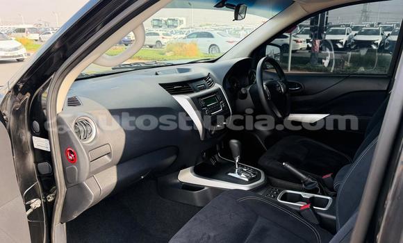 Acheter Occasion Voiture Nissan Navara Noir à Import - Dubai, Anse-la-Raye Acheter Occasion Voiture Nissan Navara Noir à Import - Dubai, Anse-la-Raye